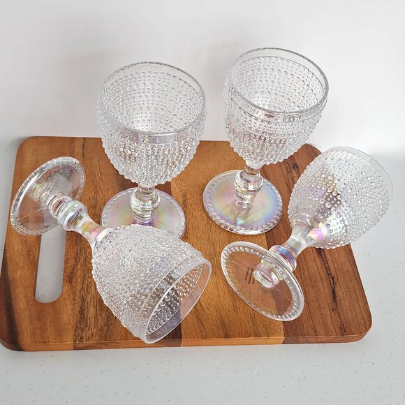 Set of 4 Textured Clear Iridescent Wine Glasses Bubble Pearl Stem Glassware - Picture 5 of 5